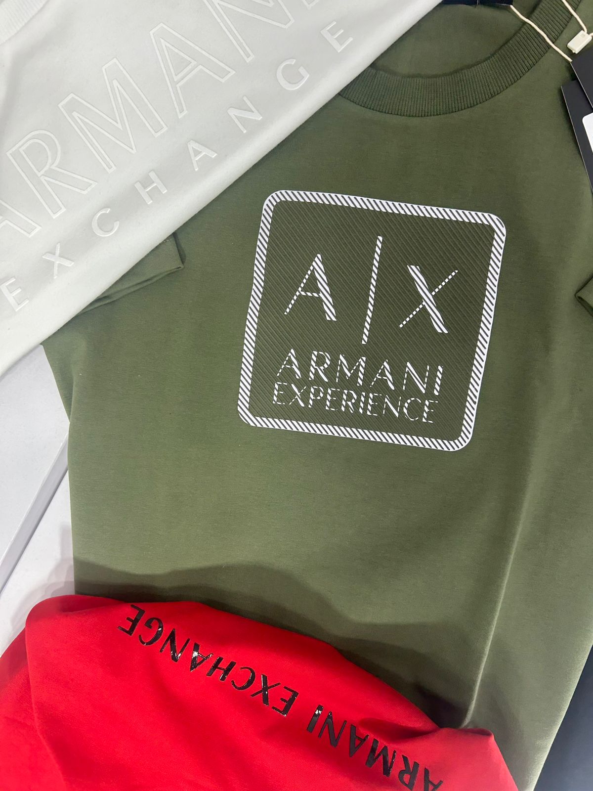 ARAMANI EXCHANGE ROUND NACK WITH BRAND BOX TSHIRT -40PCS